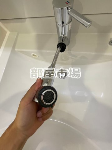 ラヴィデ香風園の洗面所|シャワー付洗面台