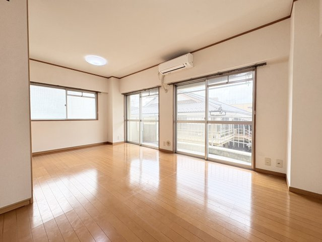 【洋室】 | 大川ハイツ