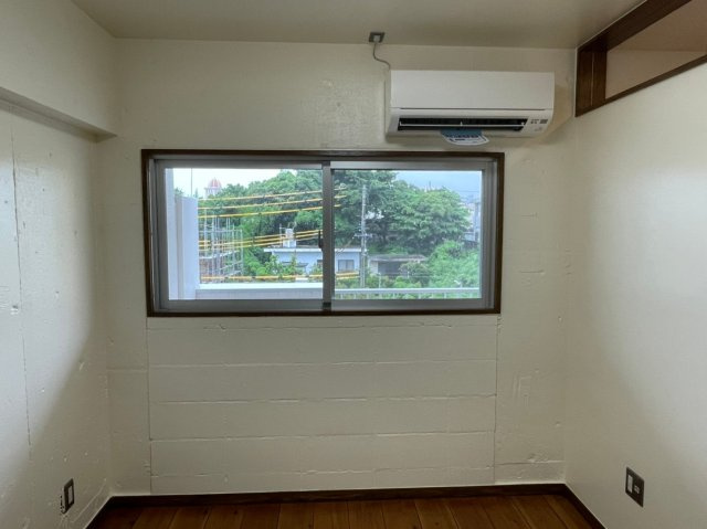 第2マンションみやさとの洋室