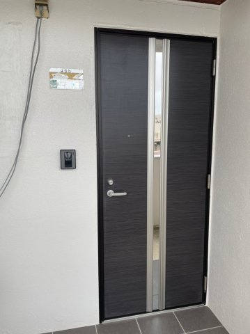 第2マンションみやさとの玄関