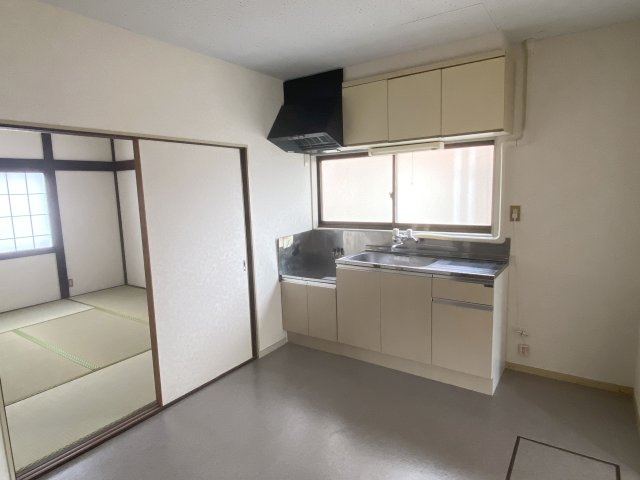 グリーンハイム山王のキッチン