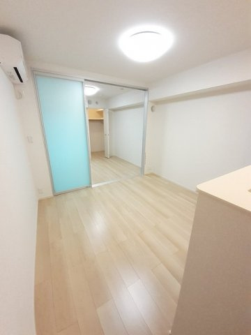 ラーゴム　Ａの居間・リビング