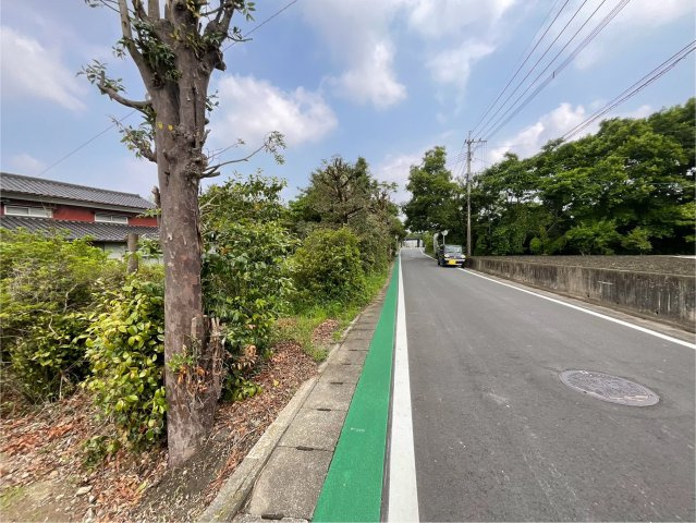 朝倉市大庭の売地の前面道路含む現地写真|前面道路含む現地写真です