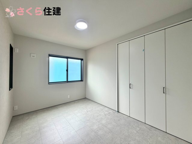 タマタウン細谷町　2号棟の洋室|広々とした洋室です♪お子様の成長に伴って増えていく荷物にも対応できます！
