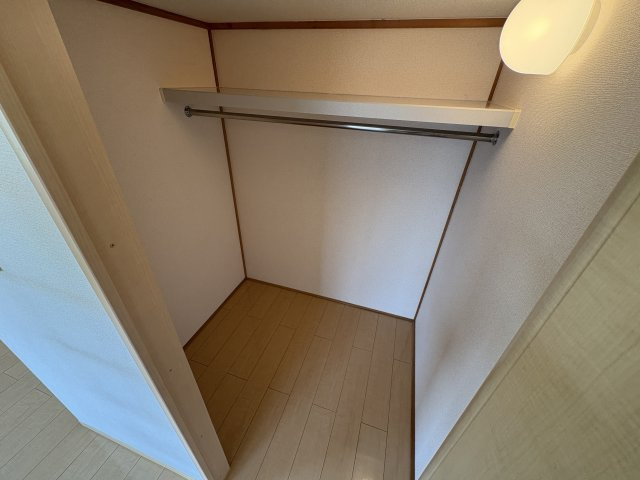 フレエール谷上の収納