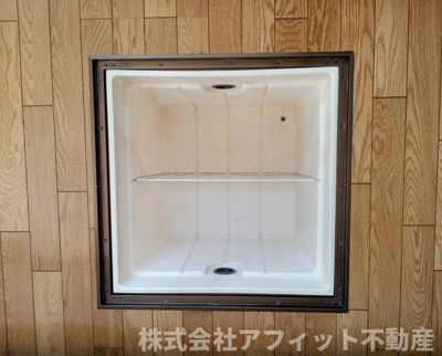 【その他】 | 荒目ハイツ | 床下収納　※左右反転イメージ