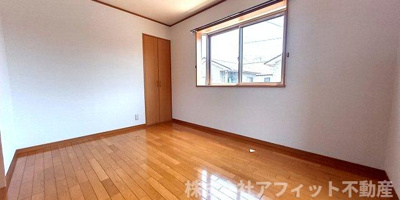 【寝室】 | 荒目ハイツ | 洋室6帖　※左右反転イメージ