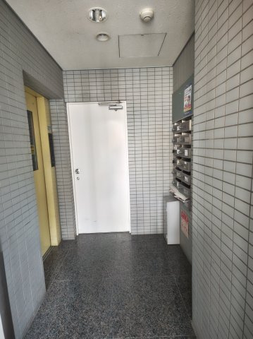 【ロビー】 | 忍ケ丘SKビル