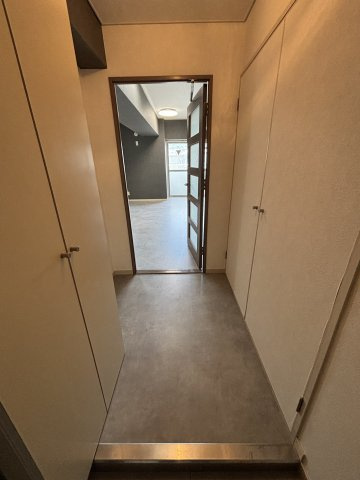 【玄関】 | 忍ケ丘SKビル
