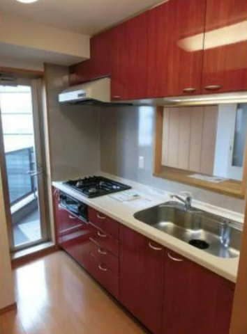 ドゥーエ東池袋のキッチン