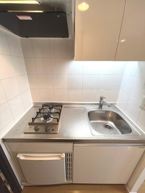 プロスペクト森下のキッチン|コンパクトなキッチンで掃除もラクラク