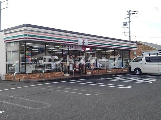 フィオーレの周辺|セブンイレブン棟高町店まで450m
高崎、前橋のお部屋探しはエンドスケープまで！お客様の理想お聞かせ下さい♪