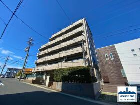 ペット可＆3LDK南西向き住戸！グローリアス本郷