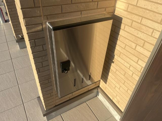 仮）スターテラスⅡ宇都宮市下栗新築アパートの収納|戸別宅配ボックス（イメージ）