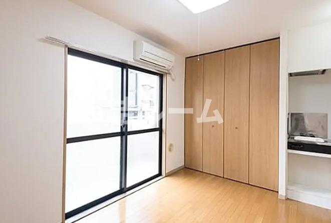 豊島区北大塚２丁目の賃貸マンションの居間・リビング