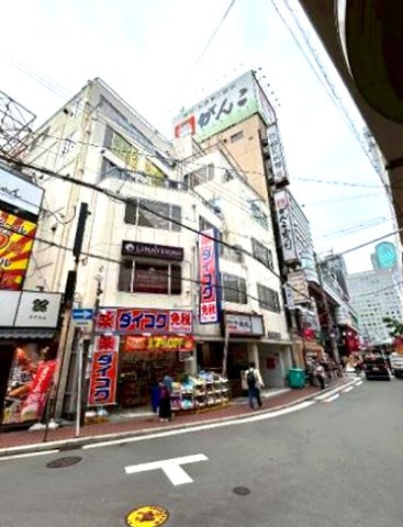 備後屋ビルの外観