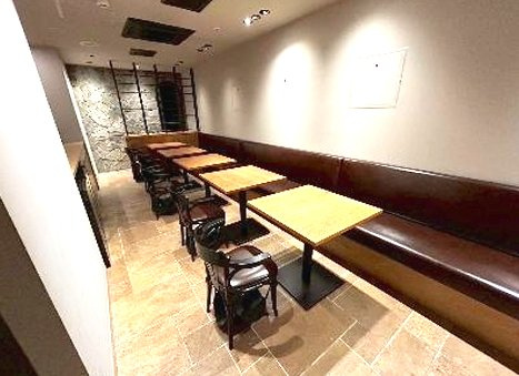 備後屋ビルの内装