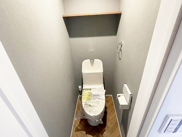 【トイレ】 | RMF_アールエムエフ | 清潔感のあるトイレです