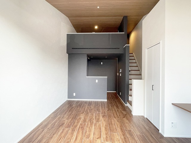 【居間・リビング】 | RMF_アールエムエフ | ゆったり過ごせる居間です