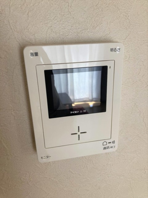 【セキュリティ】 | 蔵王町5丁目戸建 | TV付インターホン