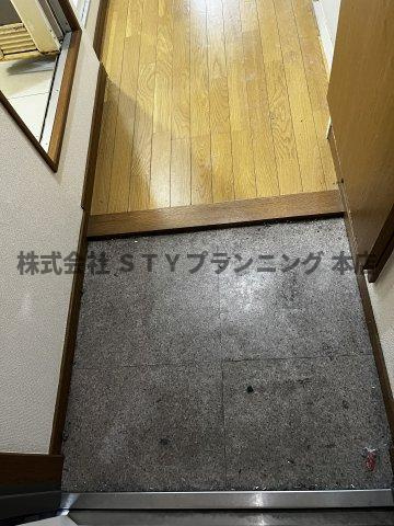 仲介手数料0円！アビターレ筒井の玄関