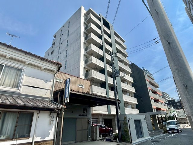 ルークレジデンスNUEVEの外観