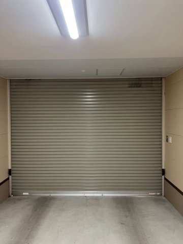仮称　箕面テナント＆ガレージオフィスの駐車場|改装前写真