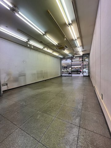 サンドール長田南館のロビー