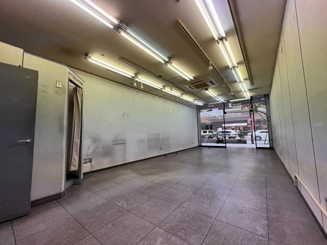 サンドール長田南館のロビー