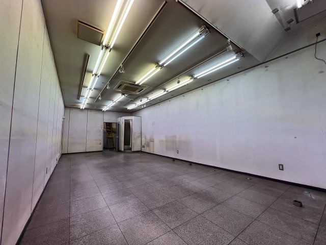サンドール長田南館のロビー