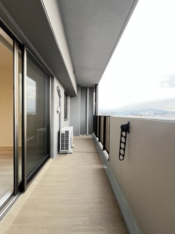 エンクレスト博多PARKSIDEのバルコニー