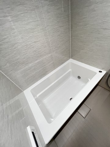 エンクレスト博多PARKSIDEの浴室