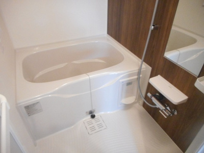 【浴室】 | クアトロポルテ