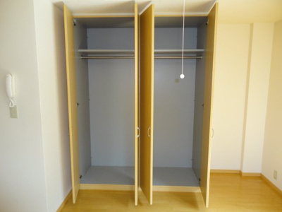 【収納】 | ツインクルレインボー | クローゼット