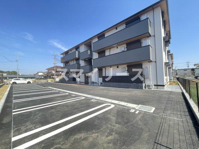 フライハイトの駐車場