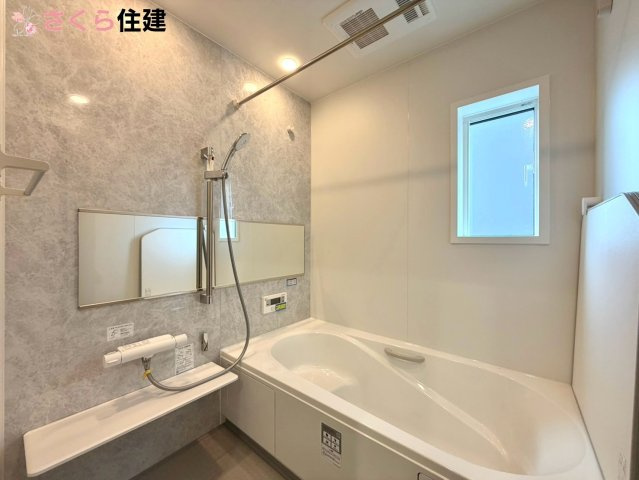 タマタウン滝の原3丁目　1号棟の浴室