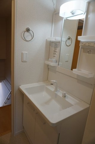 グランドペアレンツ浅井Ⅱ　Ａの洗面所