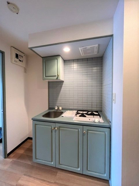 The Glade Residence Eastのキッチン