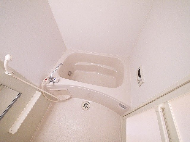 グランツⅠ（州見台）の浴室|コンパクトな浴室はお掃除も簡単です