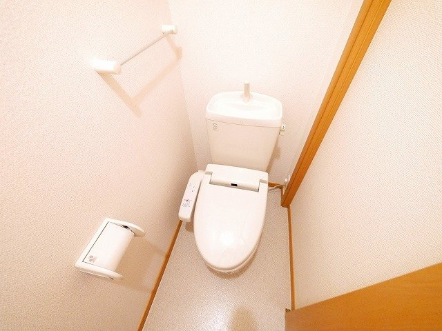 グランツⅠ（州見台）のトイレ|コンパクトで使いやすいトイレです