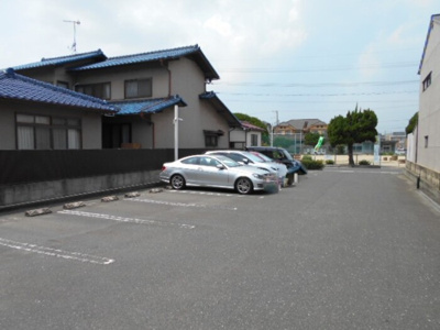 【駐車場】 | ファミーユ南手城