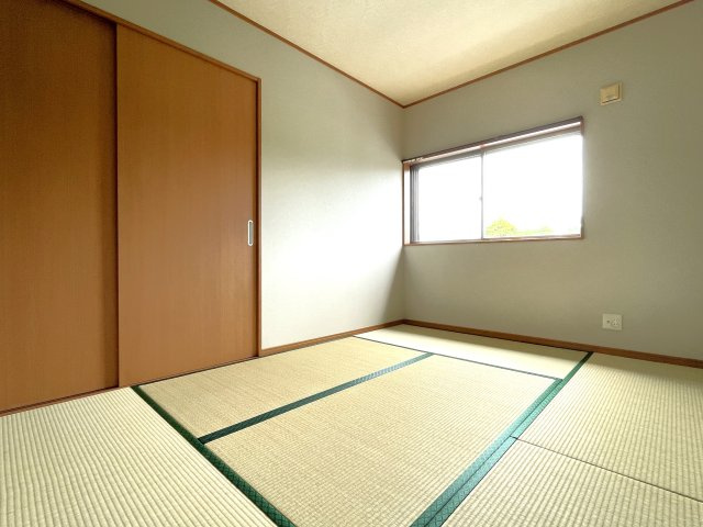 聖ハイツ第2の和室