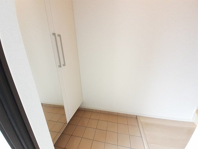【玄関】 | ラ　グラン　ヴィーダ　小野Ⅰ | 毎日通る玄関はこちらです