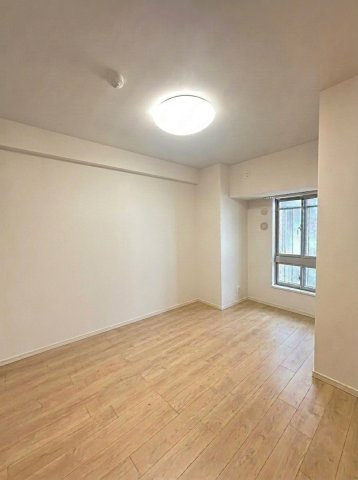 エンゼルザ・グランドハーツの洋室|※室内写真は家具・小物等を消すAI生成のため、実物とは異なる場合がございます。