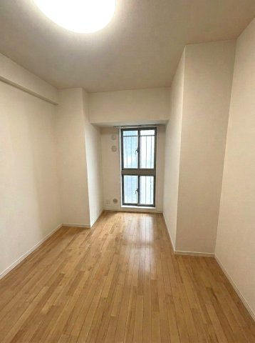 エンゼルザ・グランドハーツの洋室|※室内写真は家具・小物等を消すAI生成のため、実物とは異なる場合がございます。