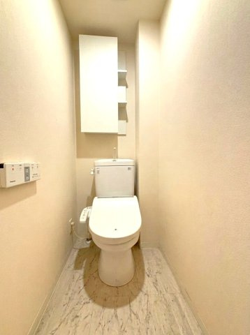 エンゼルザ・グランドハーツのトイレ|※室内写真は家具・小物等を消すAI生成のため、実物とは異なる場合がございます。