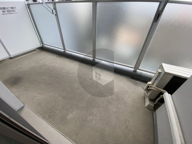 東大阪市高井田元町２丁目の賃貸マンションのバルコニー