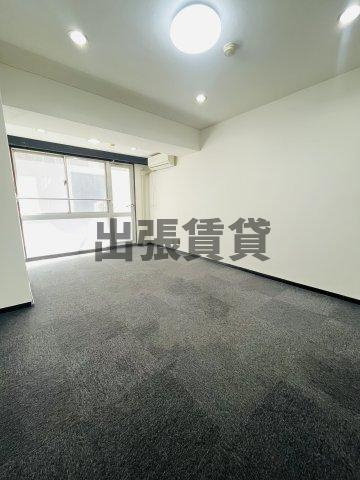 貸事務所件住宅！！チサンマンション丸の内第3の居間・リビング