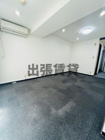 貸事務所件住宅！！チサンマンション丸の内第3の居間・リビング
