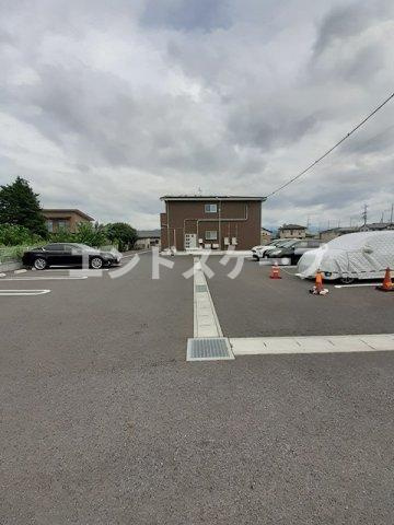 サンライズ　天王西の駐車場|高崎、前橋のお部屋探しはエンドスケープまで！お客様の理想お聞かせ下さい♪